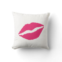 Kiss Me Söt Reversible Pillow