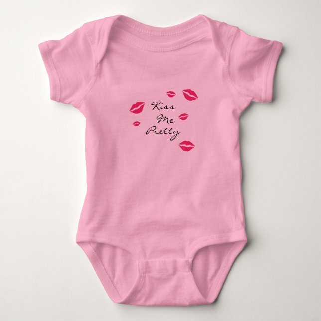 Kiss Me Söt Rosa Bodykostym T Shirt (Framsida)