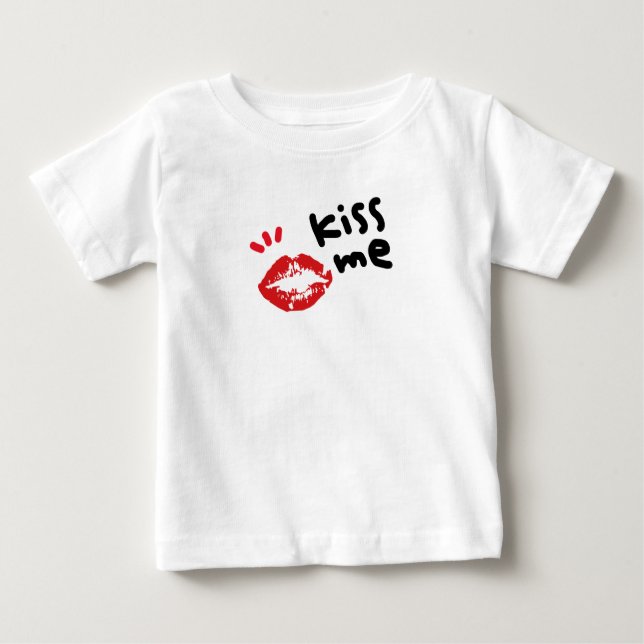 KISS ME T SHIRT (Framsida)