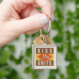 Kiss My Grits Fyrkantig Silverfärgad Nyckelring