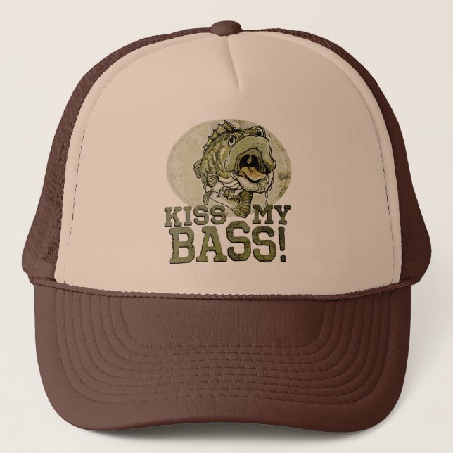 Kiss My Largemouth Bass by Mudge Studios Truckerkeps (Framsida)