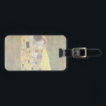 Kiss (original Der Kuss) av Gustav Klimt Bagagebricka<br><div class="desc">The Kiss (1907-1908). Konstnär: Gustav Klimt (1862-1918). Kiss (original Der Kuss) är förmodligen Gustav Klimts mest berömd arbete. Han började arbeta med det 1907 och det är höjdpunkten i hans så kallade "gyllene period". Kiss är en vintage av Viktorian Era Symbolism bra konst kärlek och romantik med ett romantiskt par...</div>