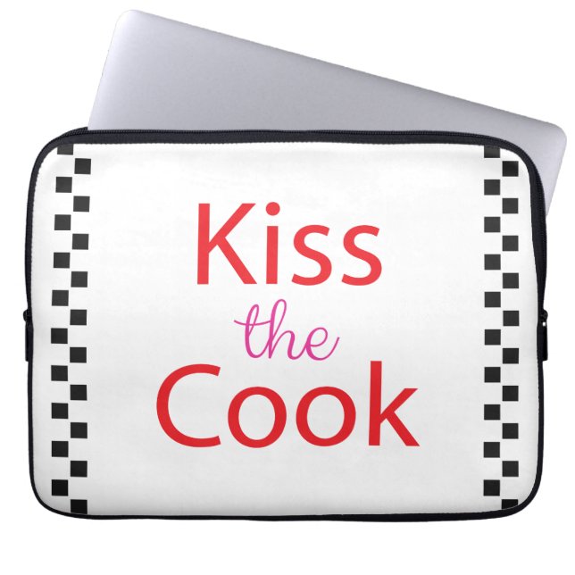 Kiss the Cook Laptop Fodral (Framsidan)