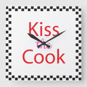 Kissar Cook Fyrkantig Klocka