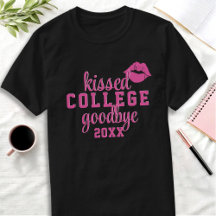 Kissed College Adjö År Studenten