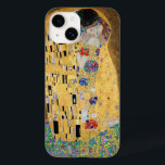 Kissen av Gustav Klimt<br><div class="desc">Kiss av Gustav Klimt The Kiss är en olje-on-canvas-målning med tillsats av guld löv, silver och platina. av den österrikiska symbolmålaren Gustav Klimt. Det målades någon gång 1907 och 1908, under höjden av vad akademiker kallar sin "gyllene period". Kismen har skakande toner i guld, stiliserade former och sentimental ikonografi, och...</div>