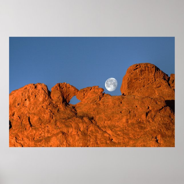 Kissing Camels Sten-formation med Full Moon Poster (Framsidan)