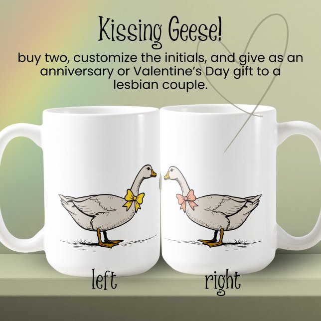Kissing Goose Anpassningsbar Initialer Lesbisk par Kaffemugg (Skapare uppladdad)