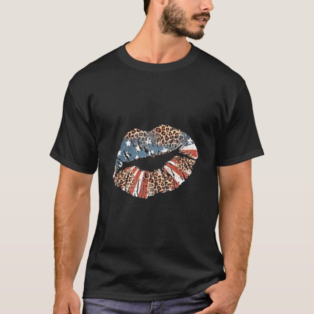 Kissing Lips Smooch Pucker Patriotic July 4Th Leop T Shirt (Framsida)