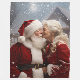 Kissing Mr. och Mrs. Jultomten Fleecefilt