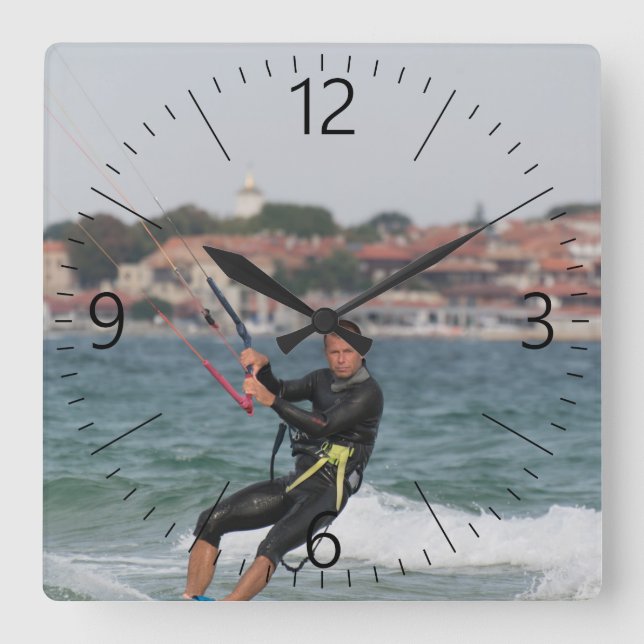 Kitesurfing Fyrkantig Klocka (Framsida)