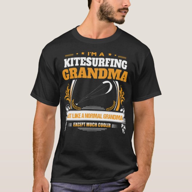 Kitesurfing Grandma Gift thelwell-barn T Shirt (Framsida)
