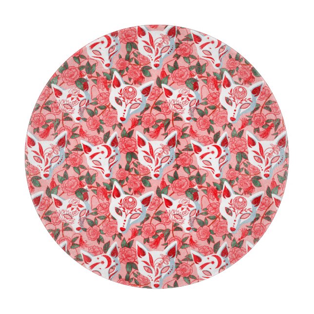 Kitsune masker och blomningskamelli på rosa (Framsidan)