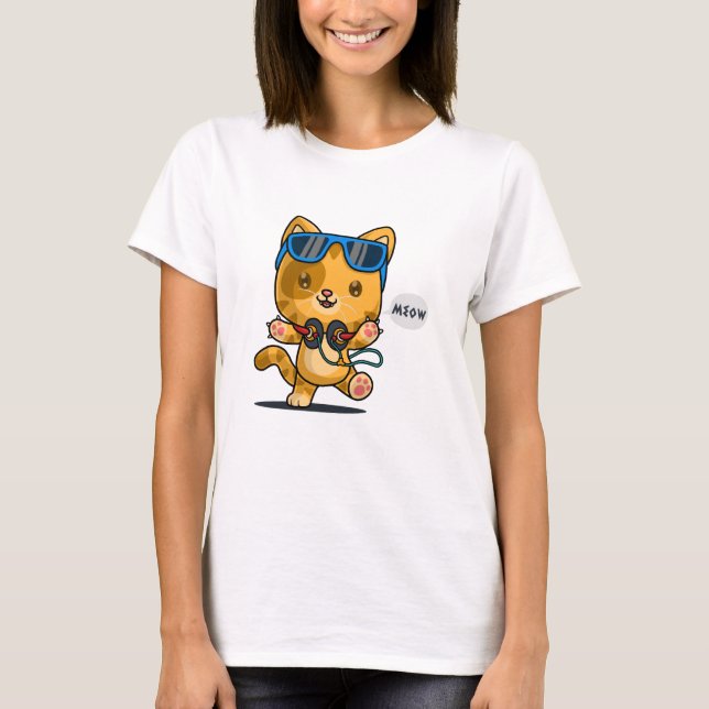Kitten Cute Art T Shirt (Framsida)