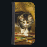 Kitten med färg och penslar galaxy s4 plånbok<br><div class="desc">Samsung Galaxy Wallet Case med Henriëtte Ronner-Knip's oljemålning The Young Artist (1821-1909). En svart och vit kattunge spelar med färgset och två penslar. En förtjänstfull gåva till kattälskare och romantikentusiaster.</div>