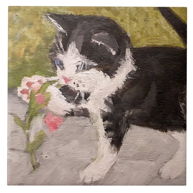 Kitten spelar med Rosa Flower Kakelplatta (Framsidan)