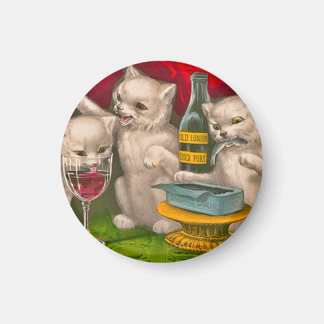Kittens drickande och ätande av sardinfisk magnet (Framsidan)