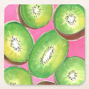 Kiwi på rosa cocktail napkin grönt och rosa underlägg papper kvadrat
