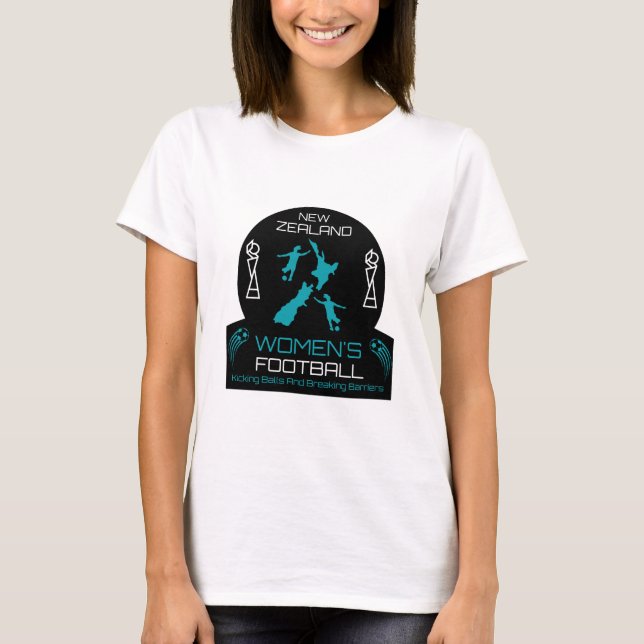 Kiwi Women's Football T Shirt (Framsida)