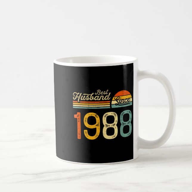 Kjol 38-års bröllopsdagshustru sedan kaffemugg (Höger)