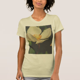 Kjorta med blommigt t shirt