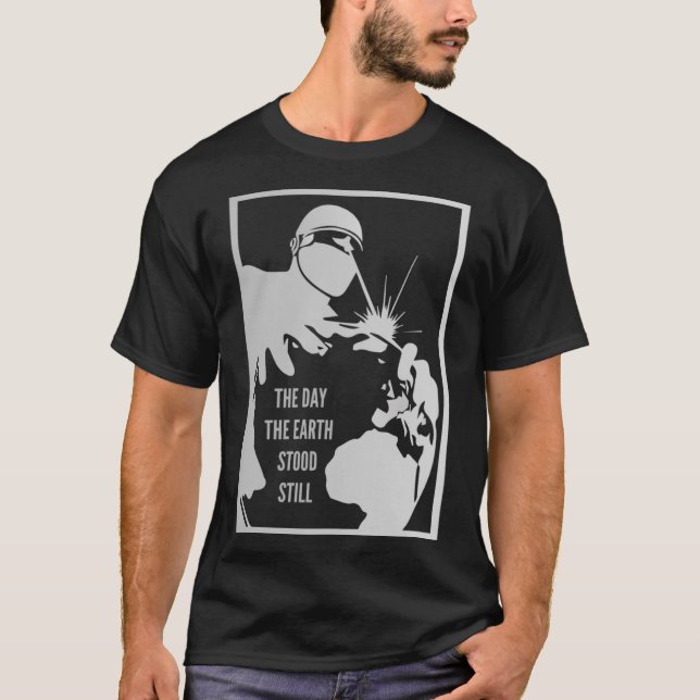 Klaatu Barada Nikto Robot Gort SiFi T Shirt (Framsida)