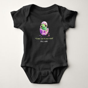 Kläckande baby-dragon t shirt