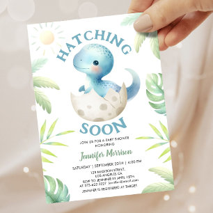 Kläckande snart! Cute Dinosaur Boy Shower Inbjudningar