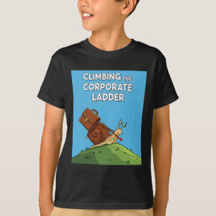 Kläcker sig uppåt i karriären Snigel Roligt affärs T Shirt