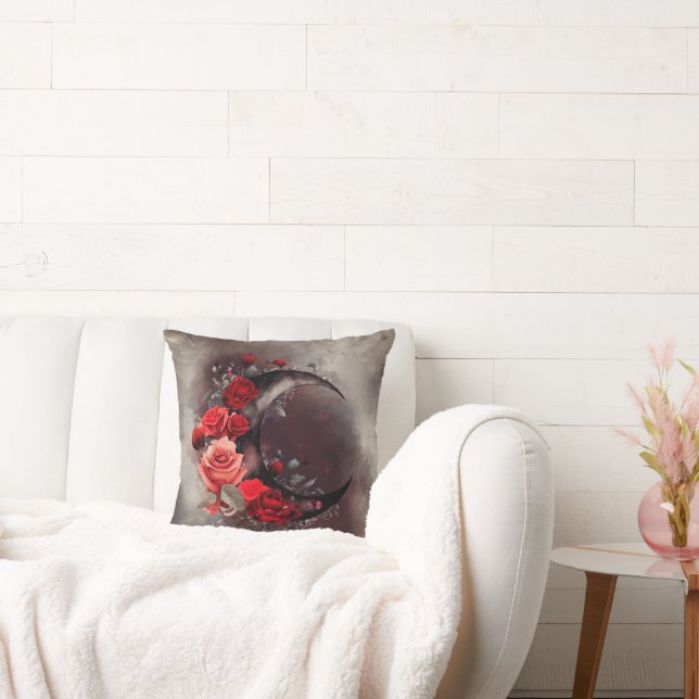 Kläder | Crescent Måne med Gothic Röd ros Kudde (Soffa)