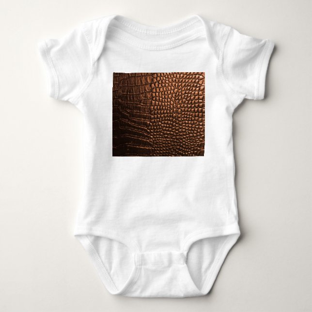 Kläder: krokodilläder struktur. t shirt (Framsida)