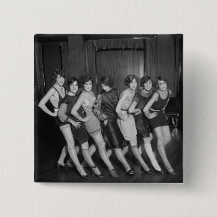 Klaffflickor: 1925 knapp