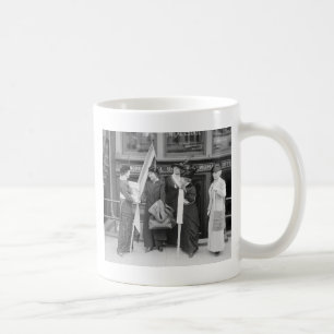 Klämmiga Suffragettes, 1914 Kaffemugg