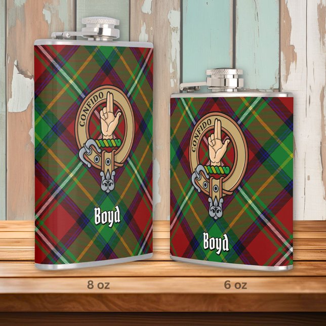 Klan Boyd Vapensköld över Tartan Fickplunta (Skapare uppladdad)