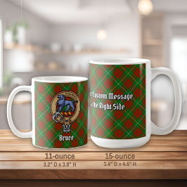 Klan Bruce Vapensköld över Hunting Tartan Kaffemugg