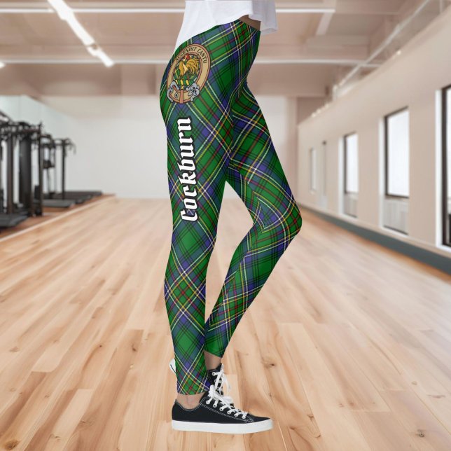Klan Cockburn-Vapensköld över Tartan Leggings (Skapare uppladdad)