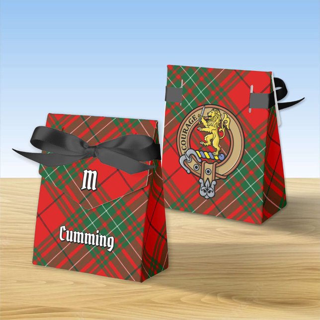 Klan Cumming Vapensköld över Tartan Presentaskar (Skapare uppladdad)