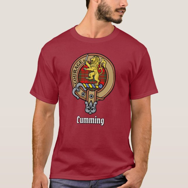 Klan Cumming Vapensköld över Tartan T Shirt (Framsida)