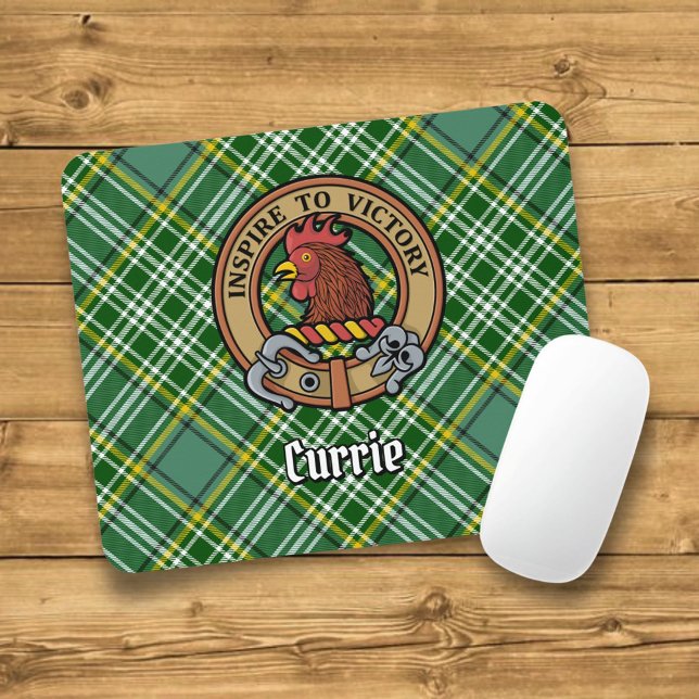 Klan Currie Tupp Vapensköld över Tartan Musmatta (Skapare uppladdad)