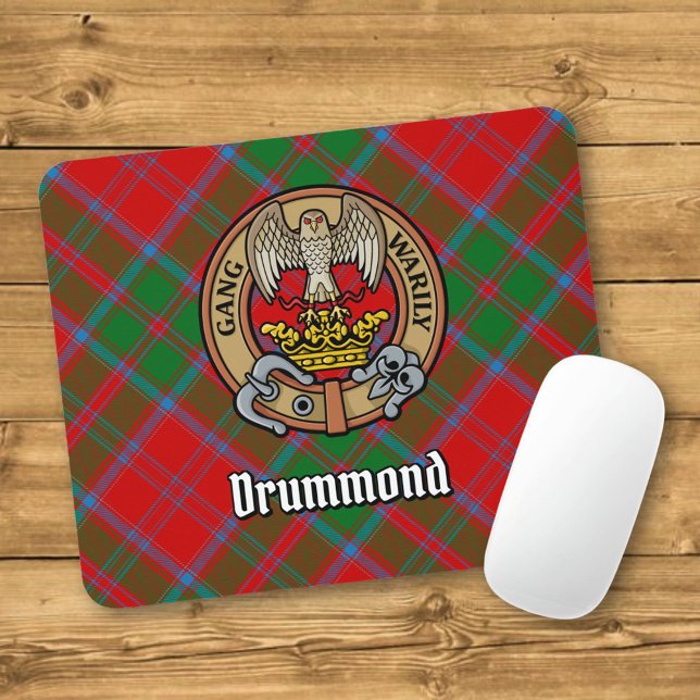 Klan Drummond Vapensköld över Tartan Musmatta (Skapare uppladdad)