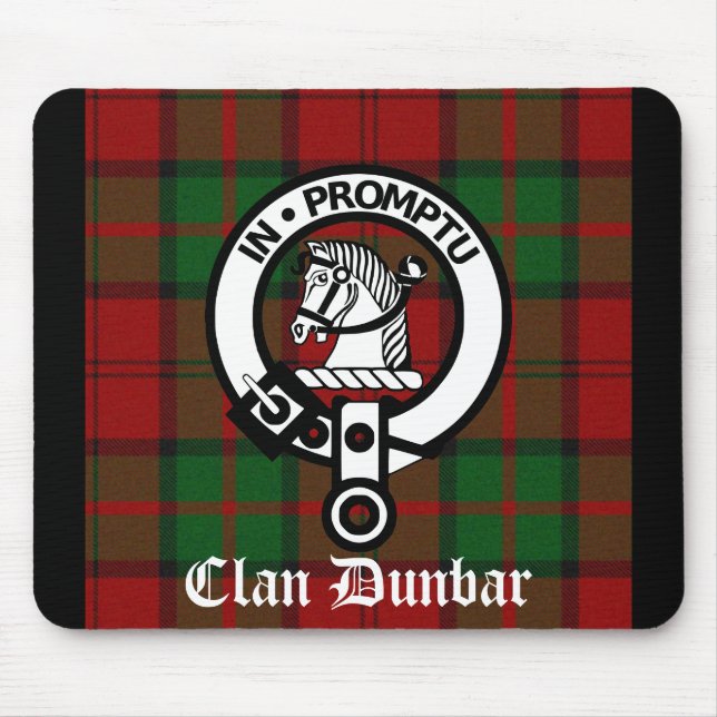 Klan Dunbar Tartan & Vapensköld Badge Musmatta (Framsidan)
