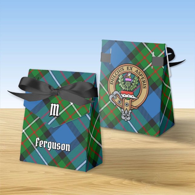 Klan Ferguson Vapensköld över Tartan Favor Box Presentaskar (Skapare uppladdad)