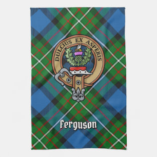Klan Ferguson Vapensköld över Tartan Kitchen Towel Kökshandduk