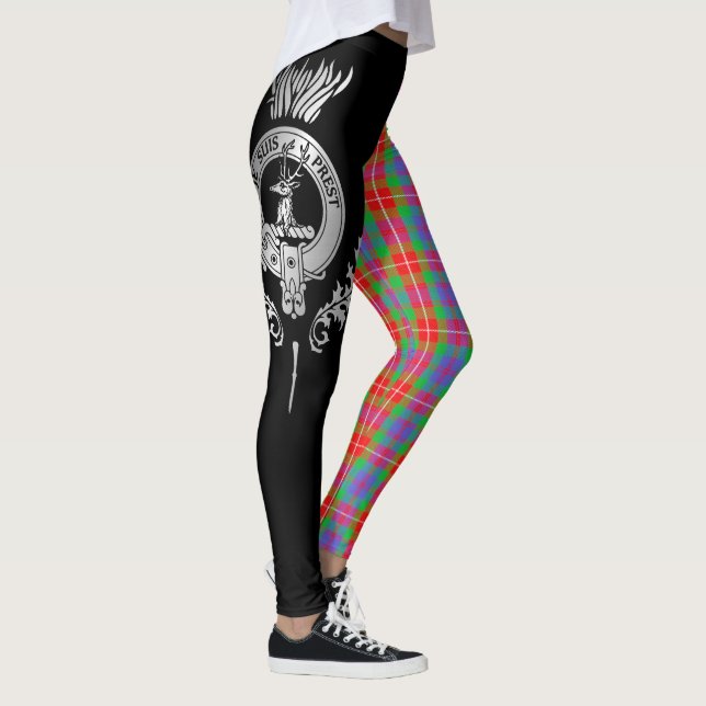 Klan Fraser Vapensköld & Tartan Leggings (Höger)