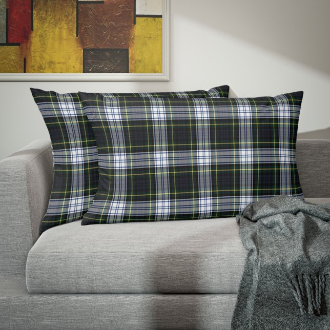 Klan Gordon Tartan Grönt White Check Prydnadskudde (Plaid Clan Gordon Tartan Green White Accent Pillow)