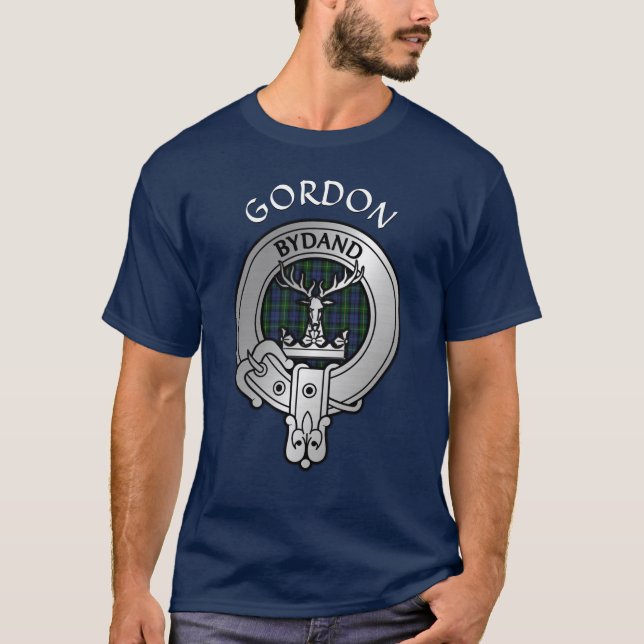 Klan Gordon Vapensköld & Tartan T Shirt (Framsida)