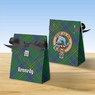 Klan Kennedy Vapensköld över Tartan Presentaskar