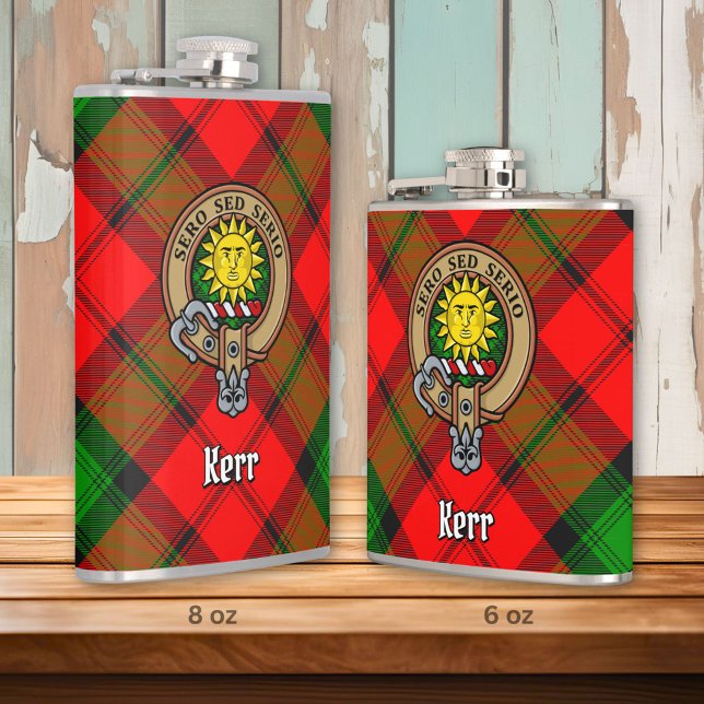 Klan Kerr-Vapensköld över Tartan Fickplunta (Skapare uppladdad)