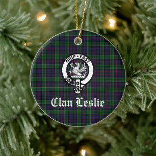 Klan Leslie Vapensköld Badge och Anpassadet Tartan Julgransprydnad Keramik