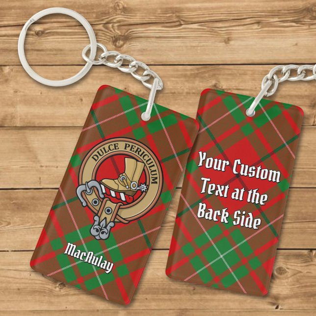 Klan MacAulay-Vapensköld över Tartan Keychain (Skapare uppladdad)